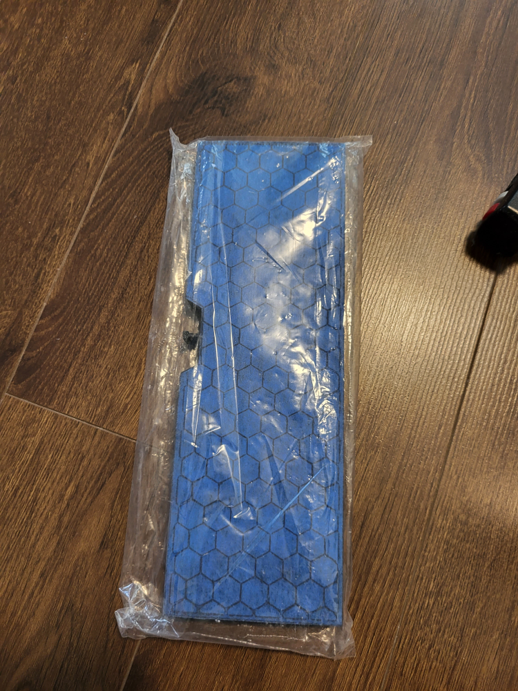 Oreck Air Cleaner/Purifier with brand new air filter - photo 4