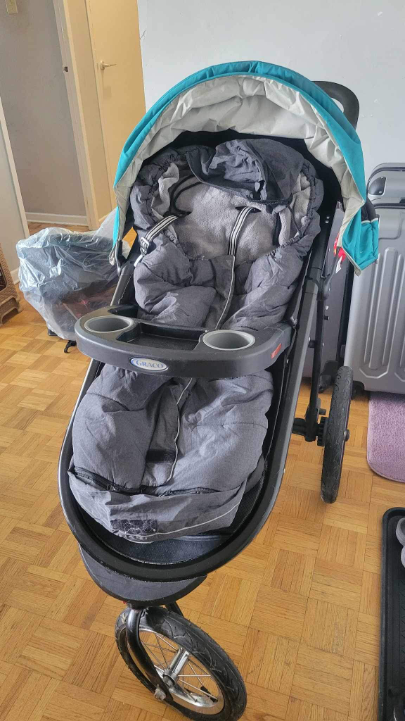 moving sale: stroller with car seat - photo 4