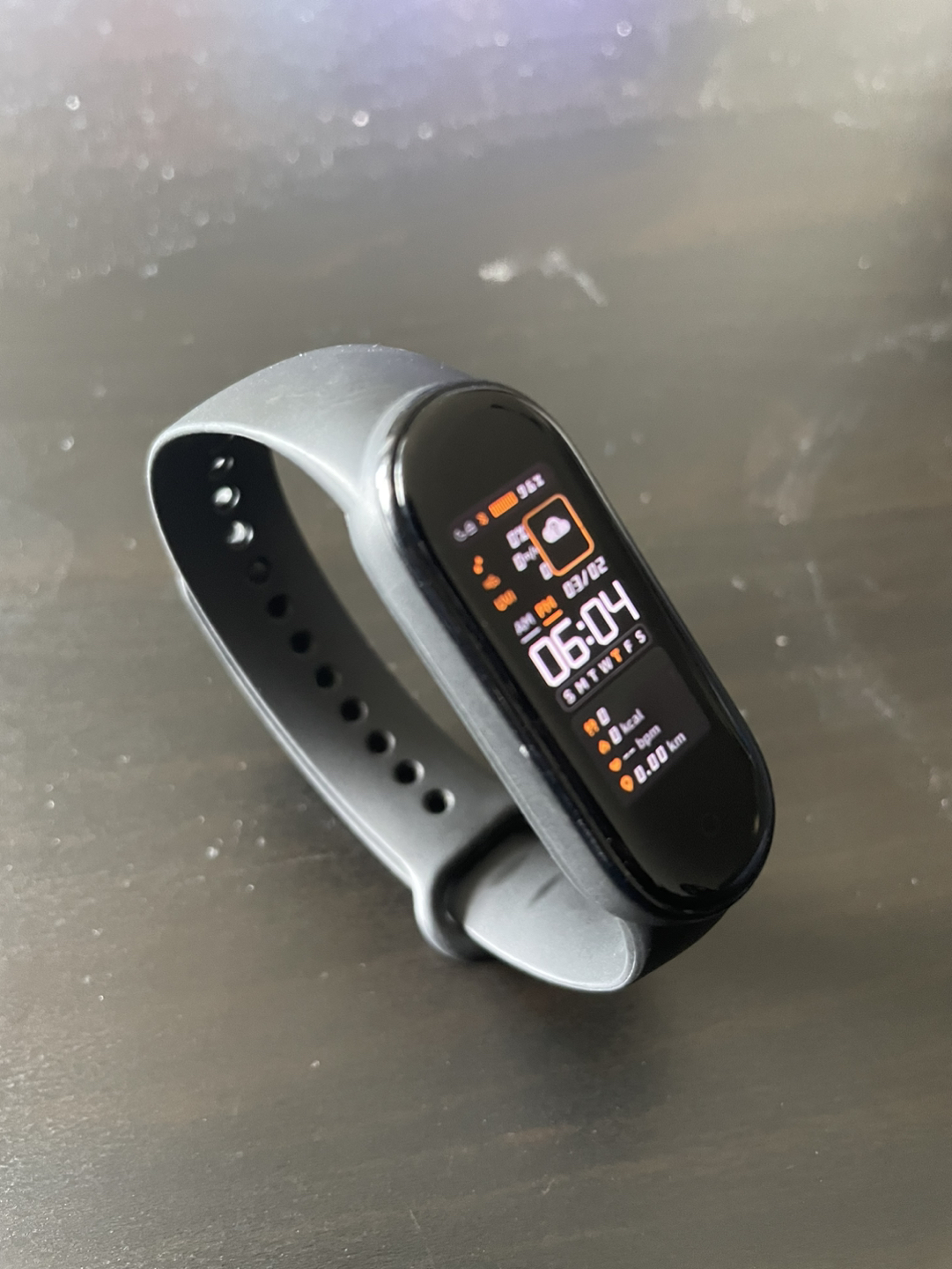 Mi Band 5 Smartwatch + 2 Replacement Bands