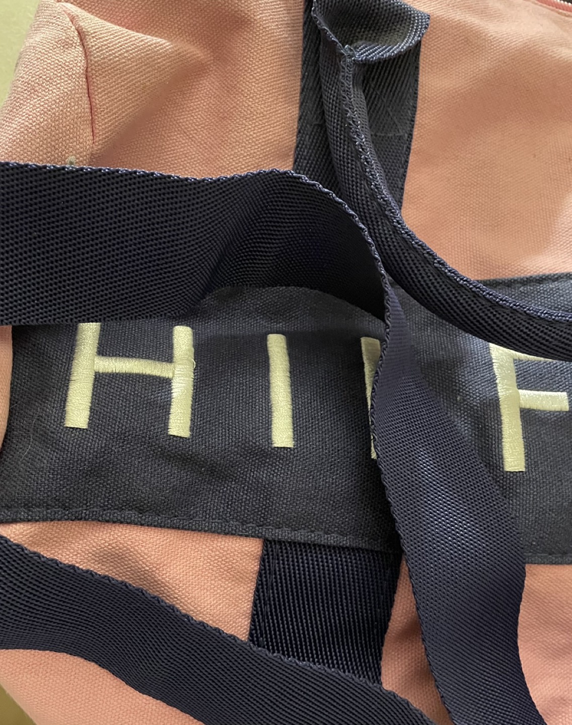 Tommy Hilfiger duffel or gym bag only used one month image indicator(6)