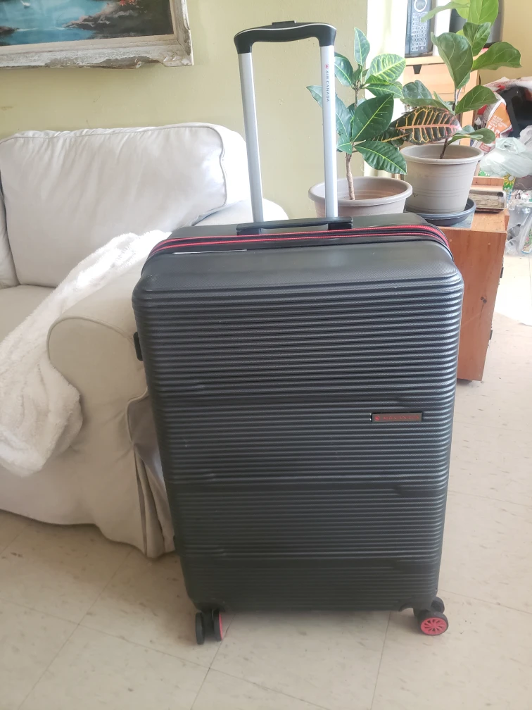 Air Canada luggage 29inches - photo 2