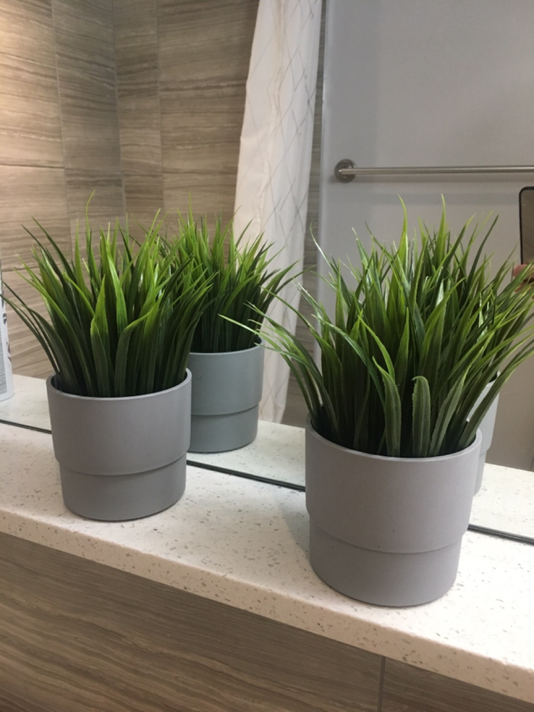 2 plants + 2 plant pots IKEA