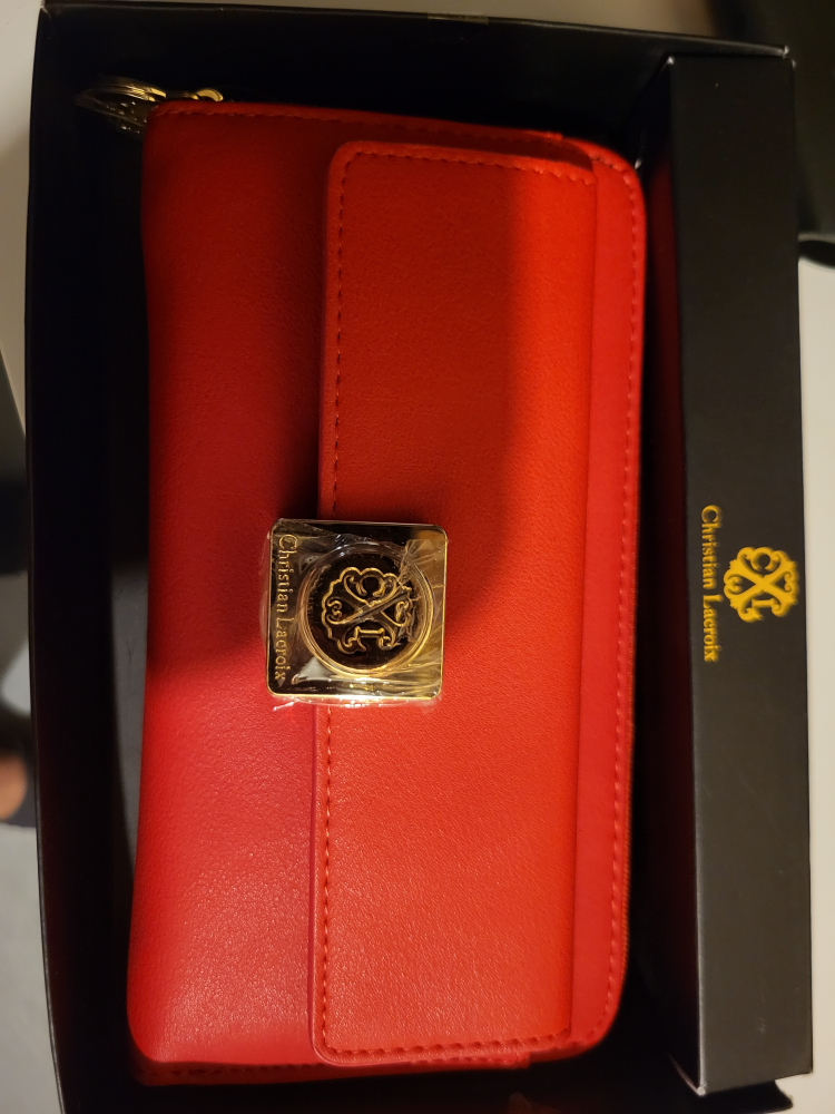 Red wallet