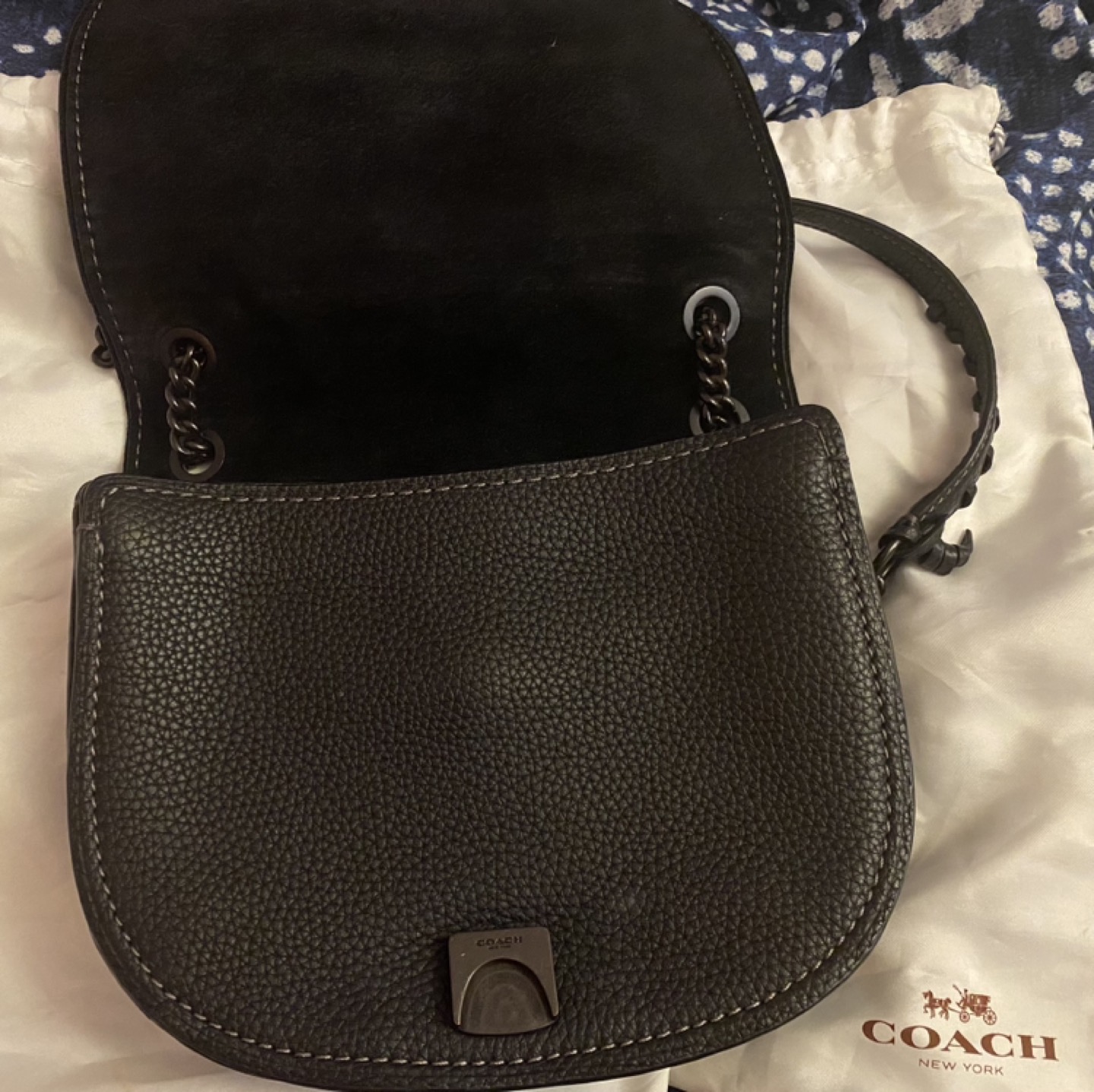Coach pebbled leather bag brand new w/ dust bag - photo 3