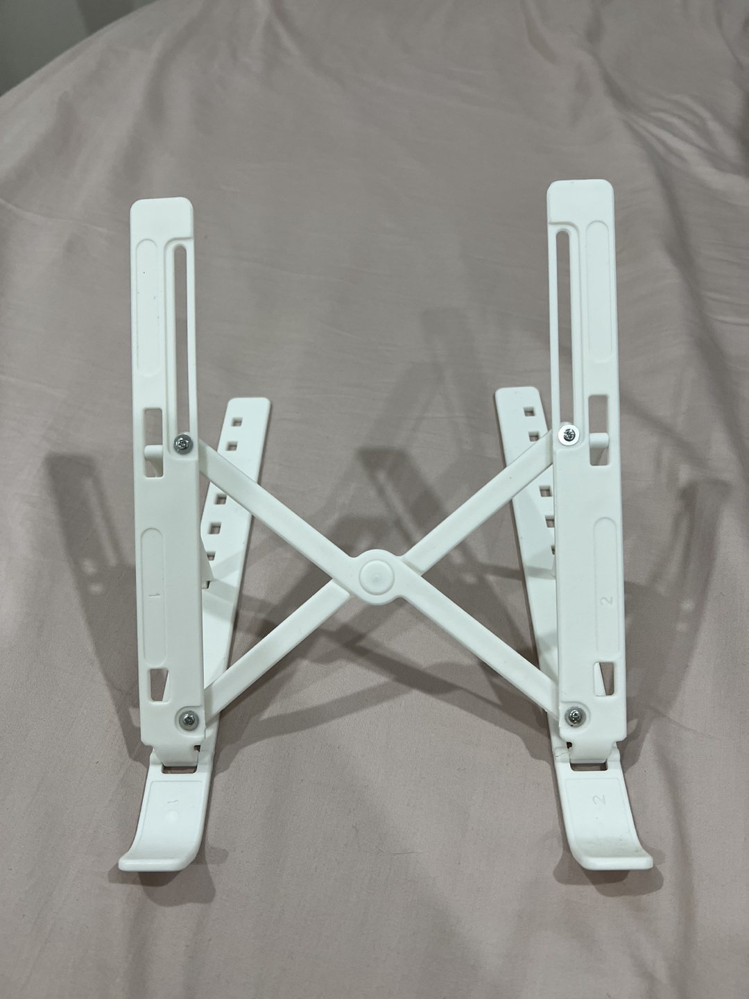 Portable laptop stand (white or black) - photo 3