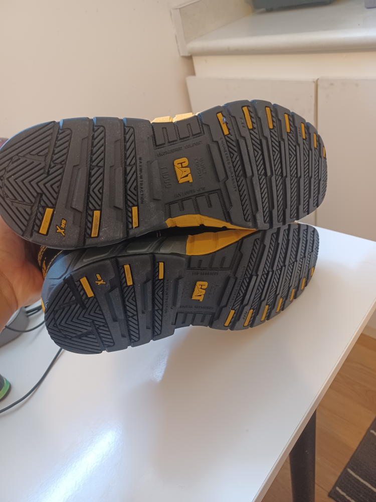 Safety Shoes - size 10 - photo 3