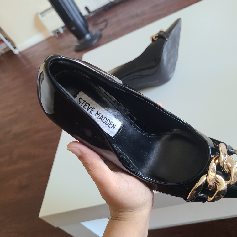Black Pumps - photo 3