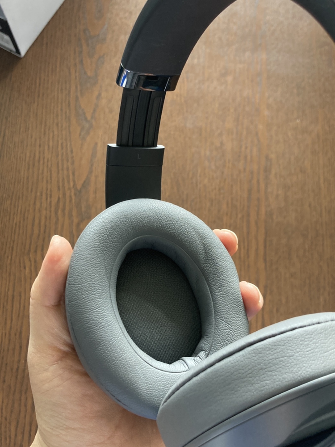 Beats Studio3 Wireless A1914 Grey image indicator(5)