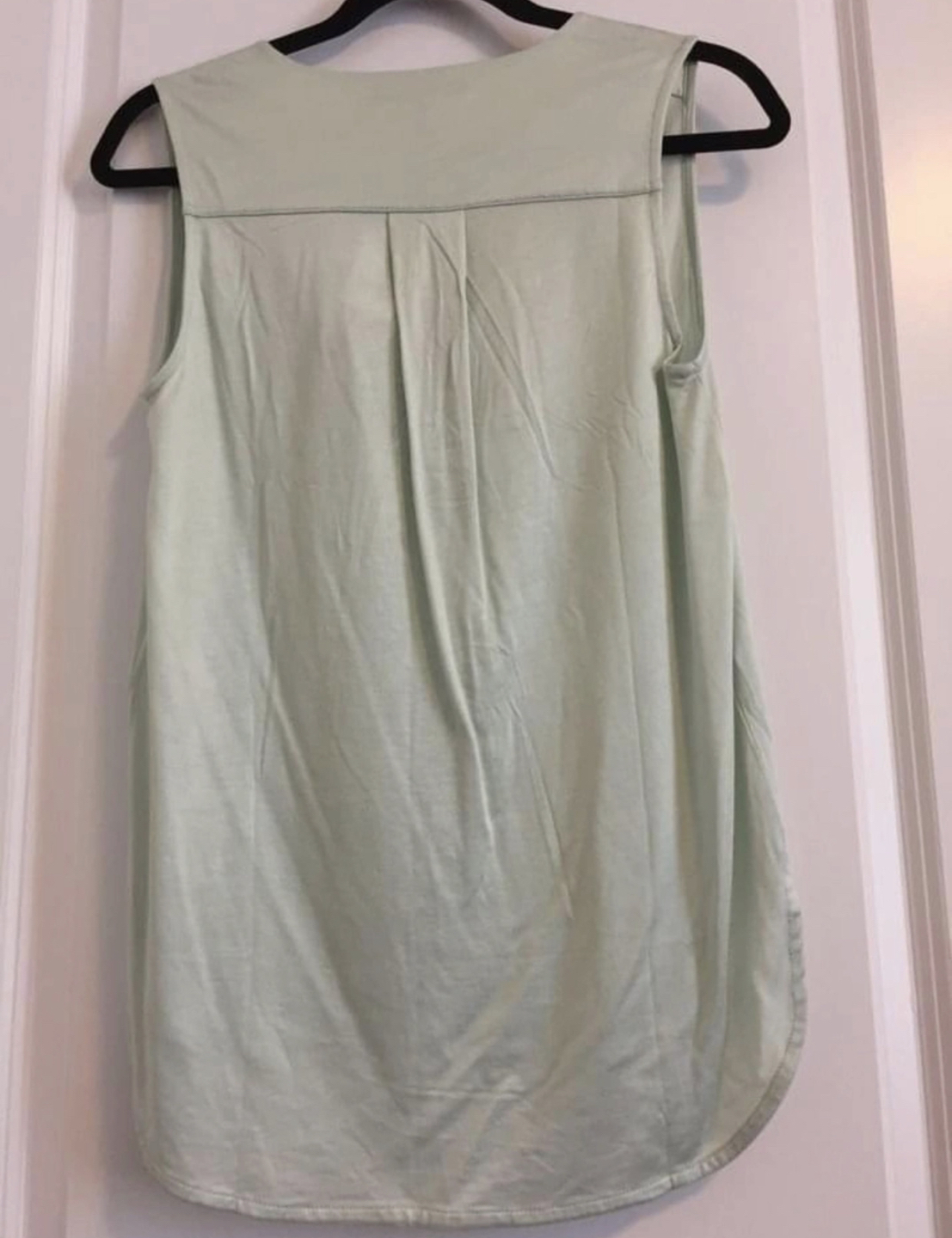 Banana Republic Women's Sleeveless Top XS - Brand New 💰 image indicator(3)