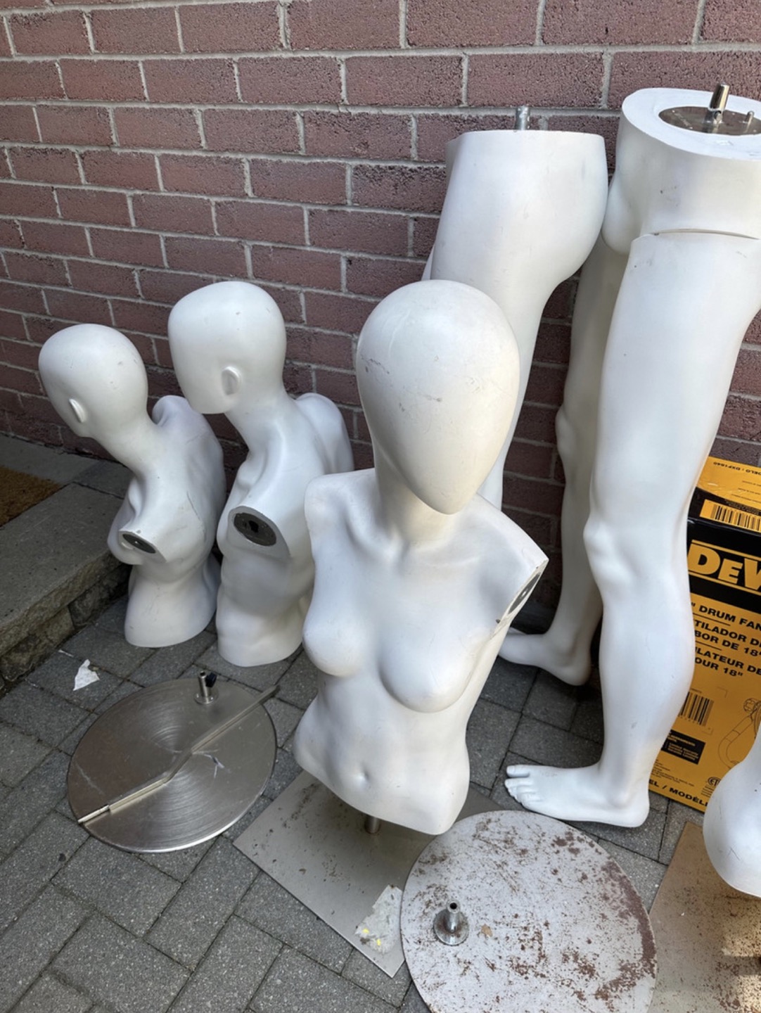 MOVING SALES - Full Lady Mannequins thumbnail