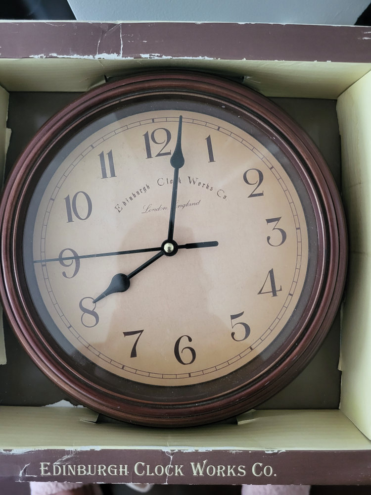 Wall clock - photo 2