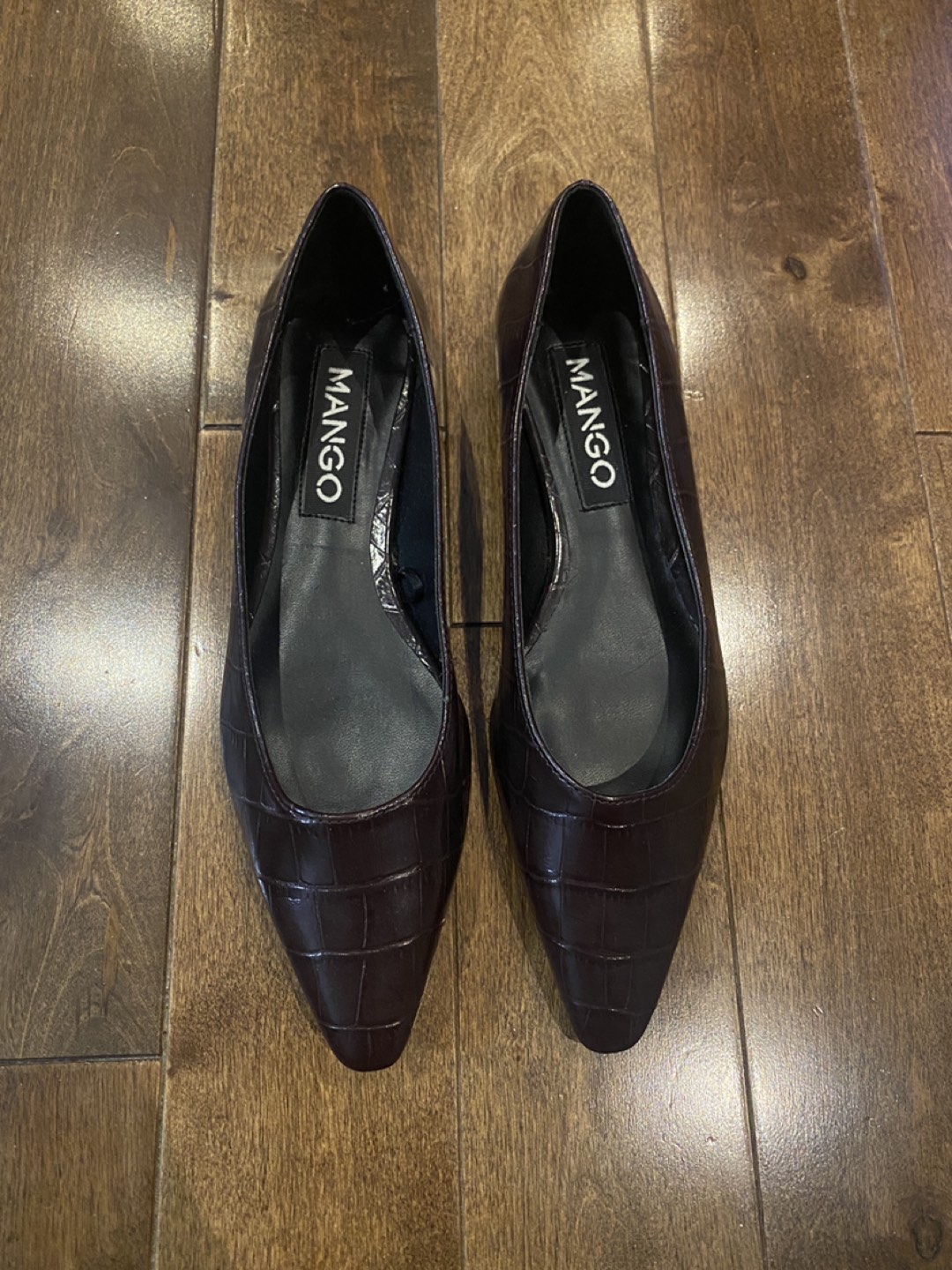 Maroon leather flats thumbnail