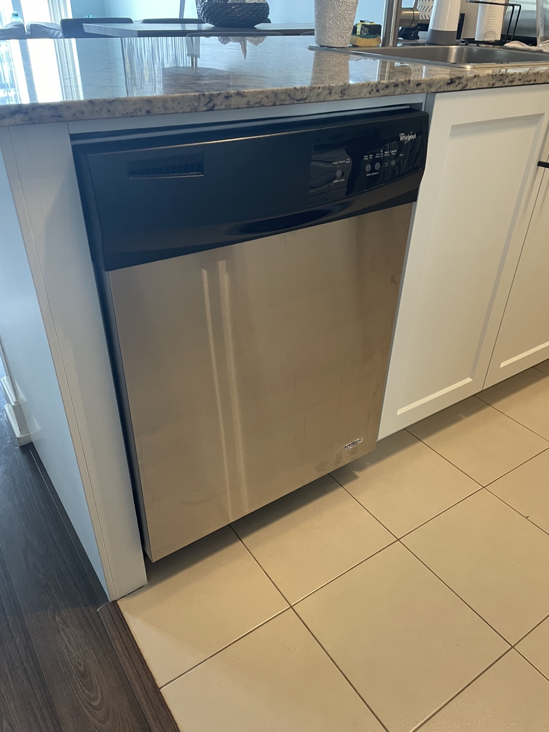 Whirlpool Dishwasher- pick up ASAP! thumbnail