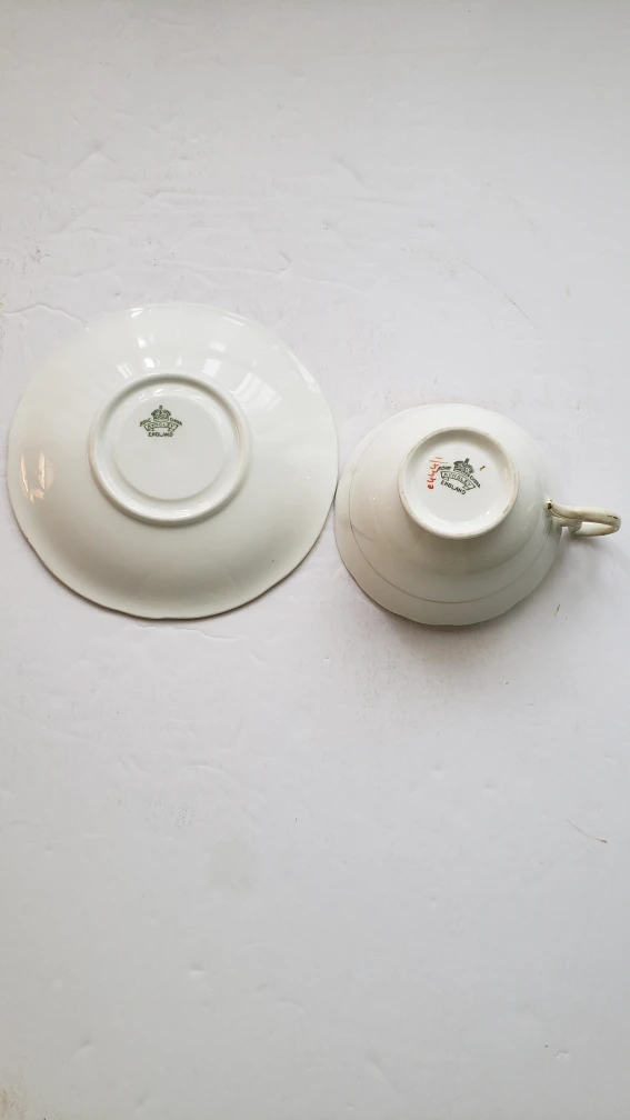 Ansley Tea Cup and Saucer image indicator(4)