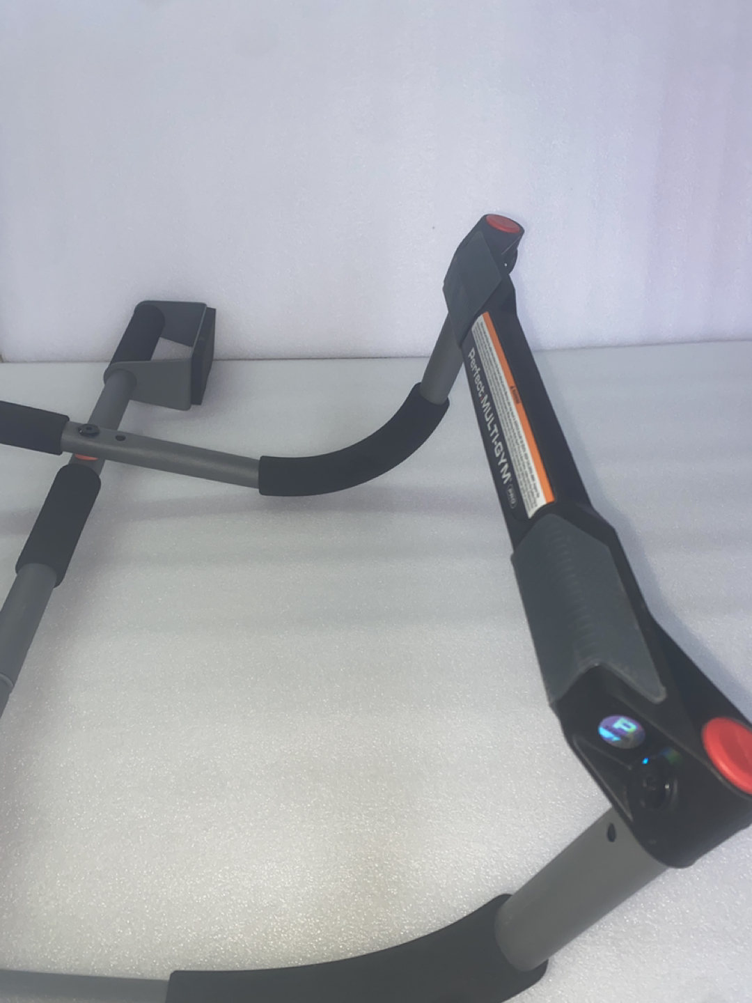 Multi-purpose Doorway Pull-up Bar - photo 3
