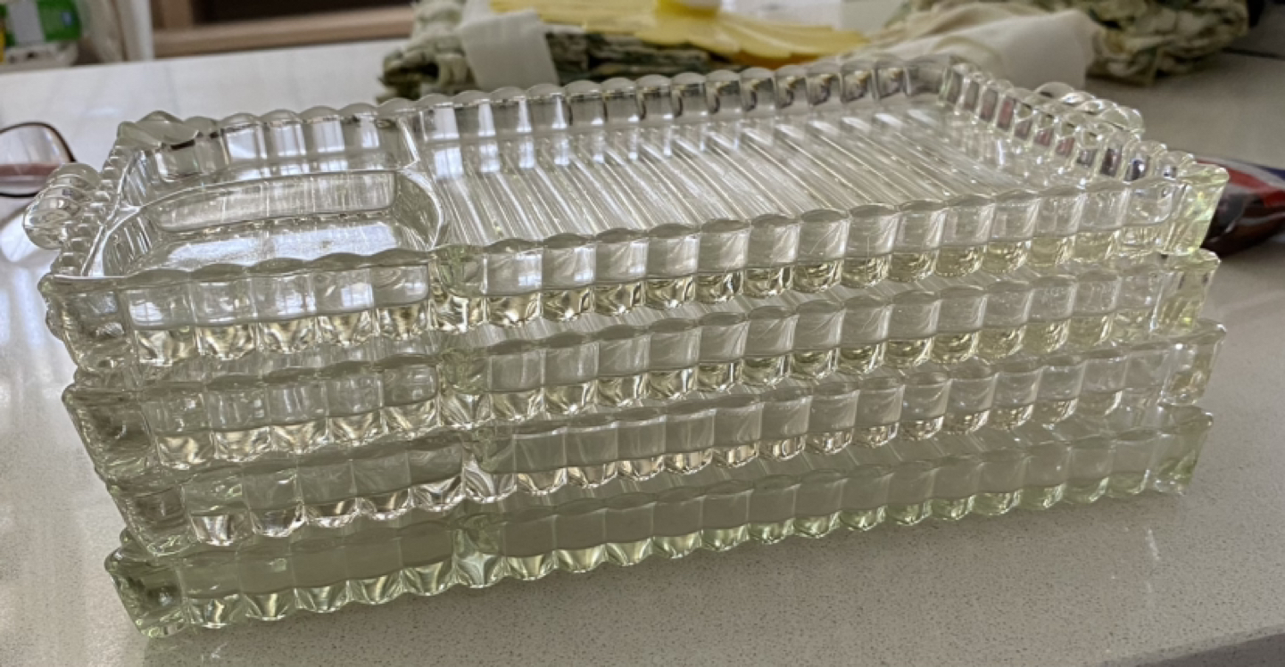 Vintage Mid Century Glass Sandwich Plates /Sushi plates