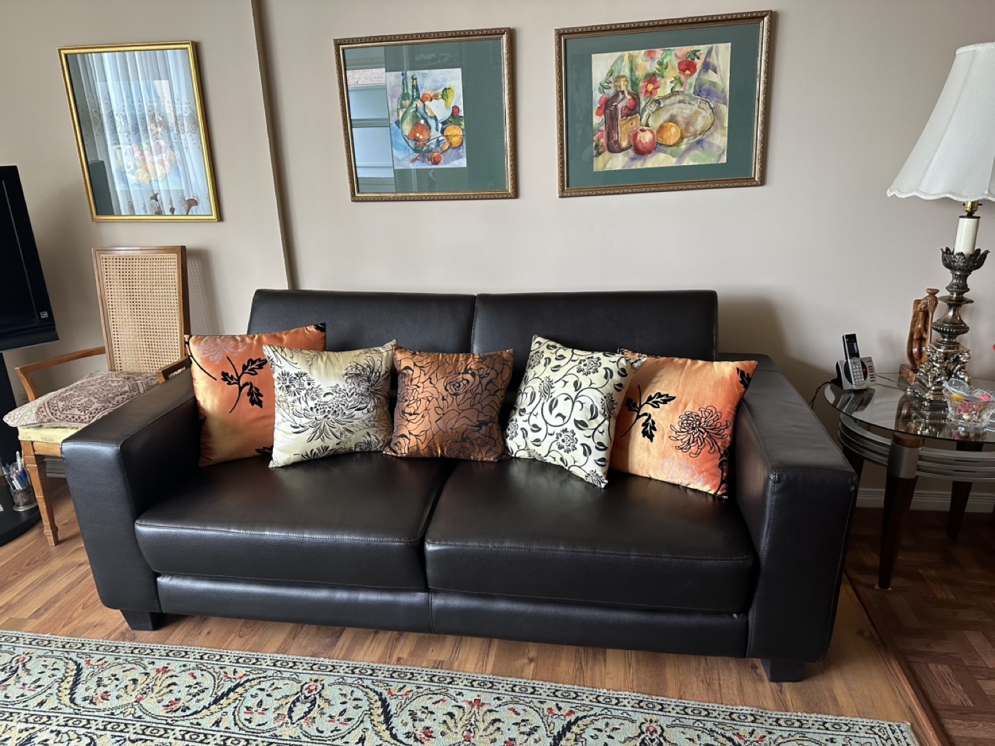 European Style Leather Sofa - photo 2