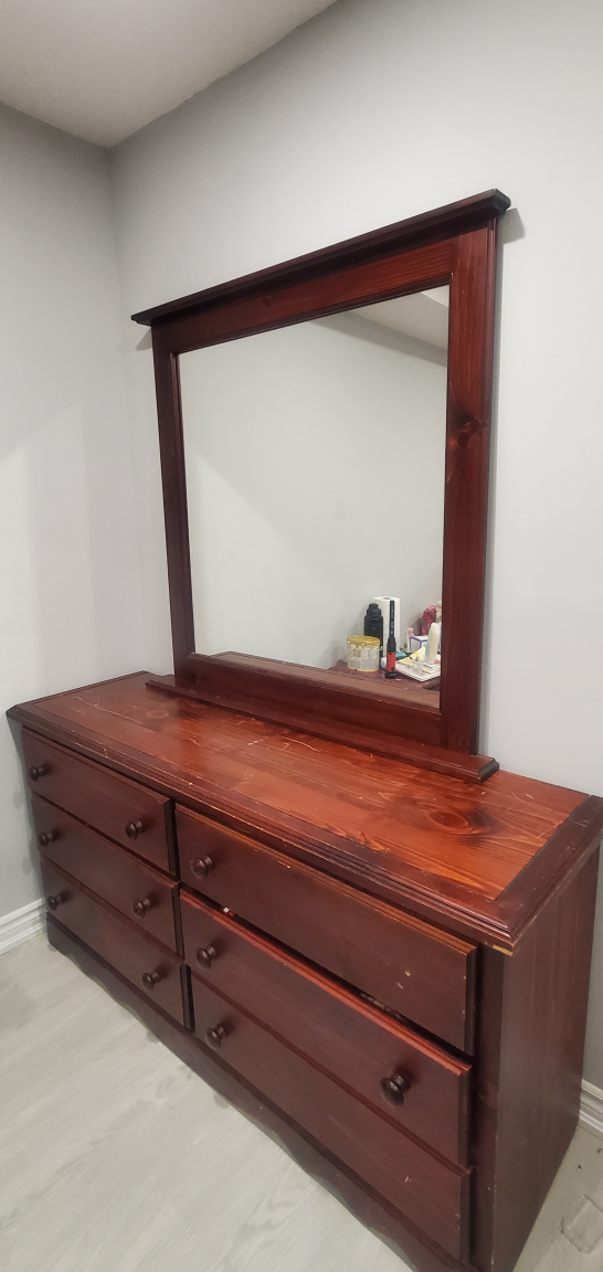 Dresser  *Free*