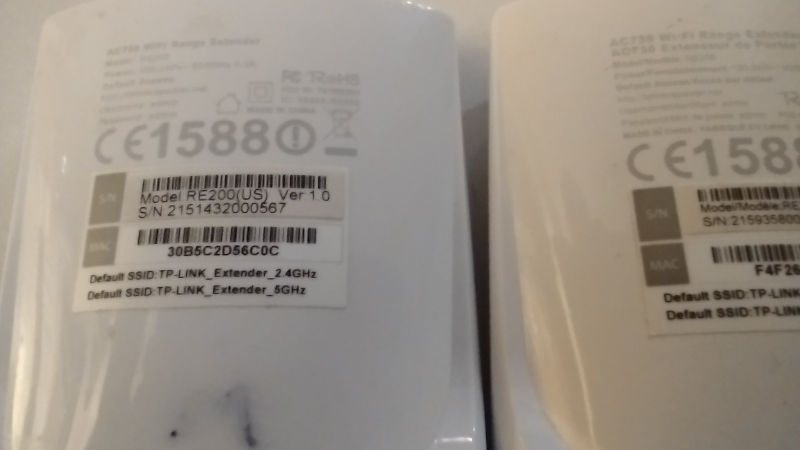 TP-LINK  router and 2 extenders image indicator(3)