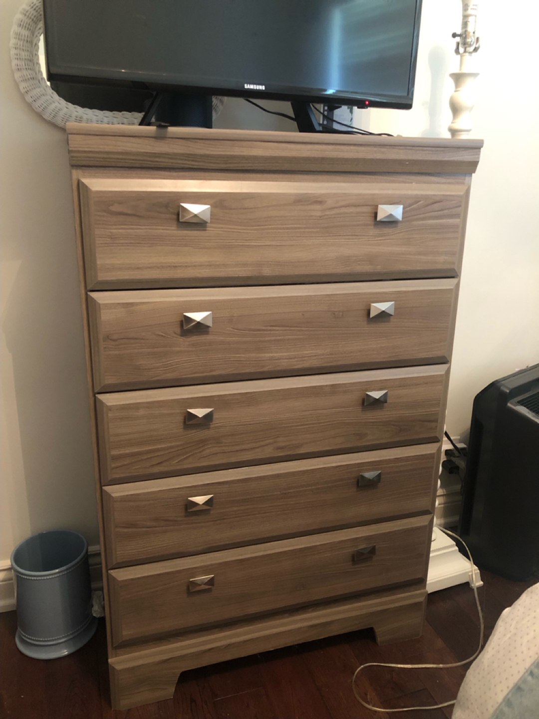 Dresser - photo 2