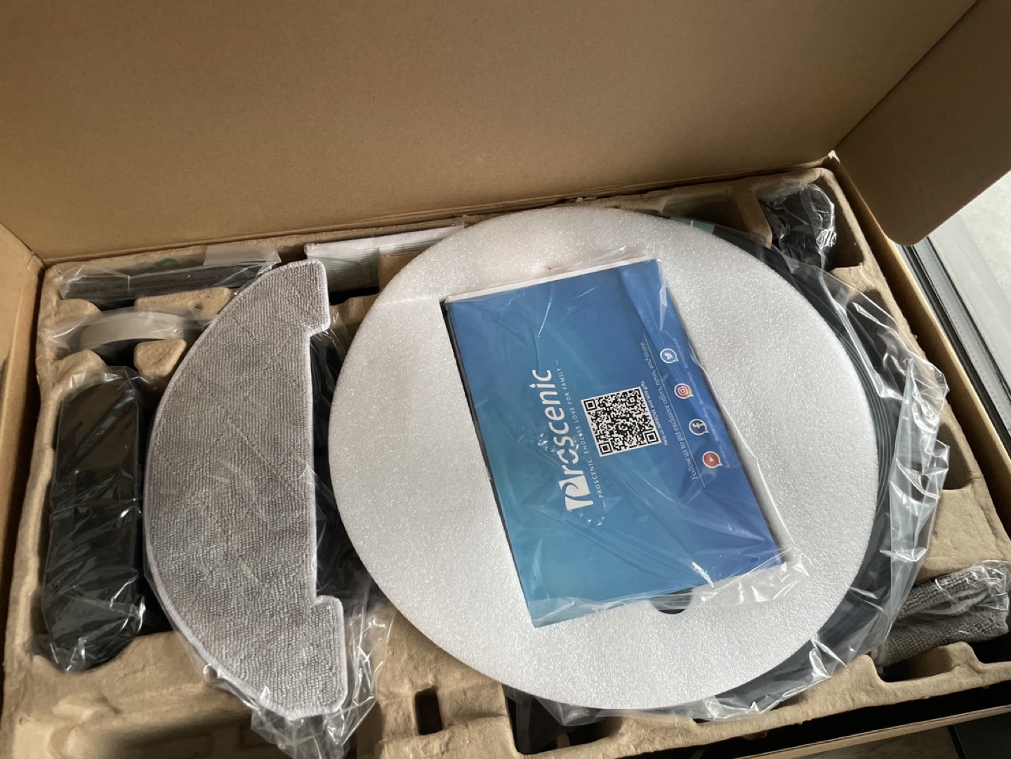 BRAND NEW Proscenic 850T Robot Vacuum and Mop Combo - photo 2