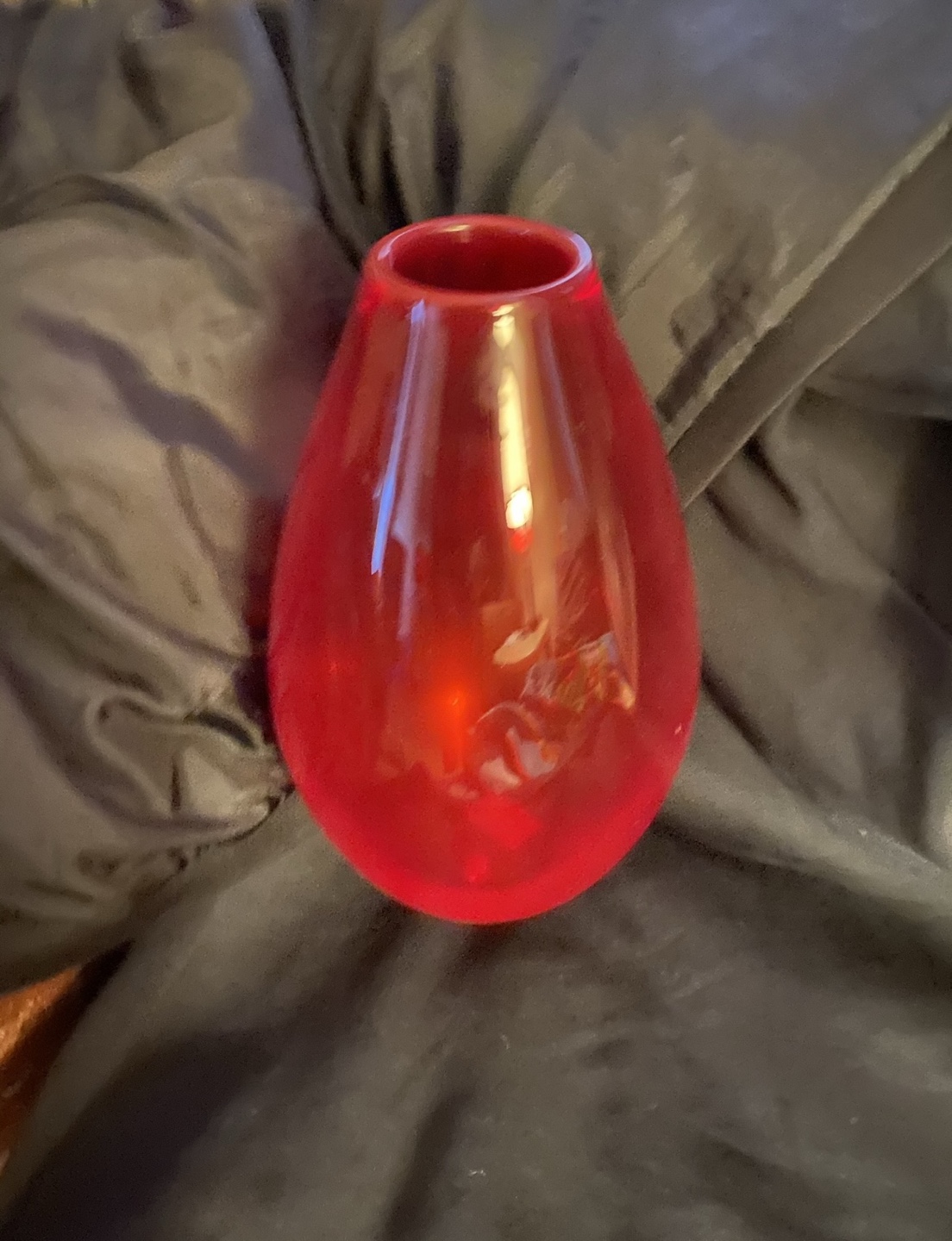 Red vase image indicator(2)