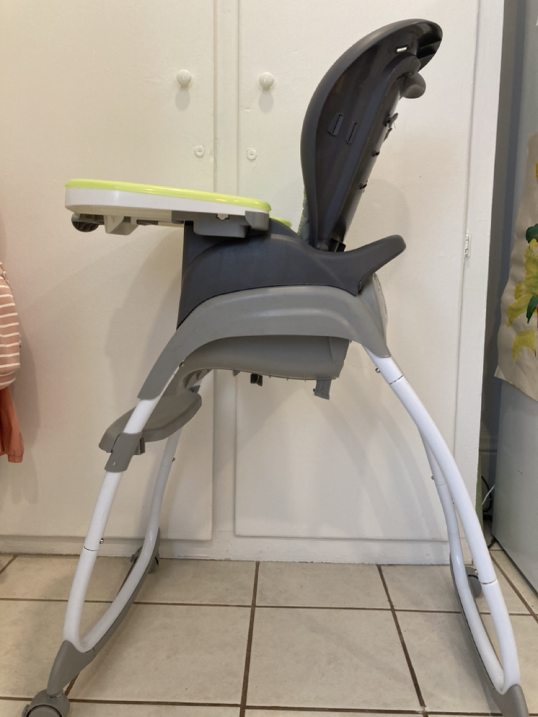 Ingenuity 3 in 1 - Baby High Chair - photo 2