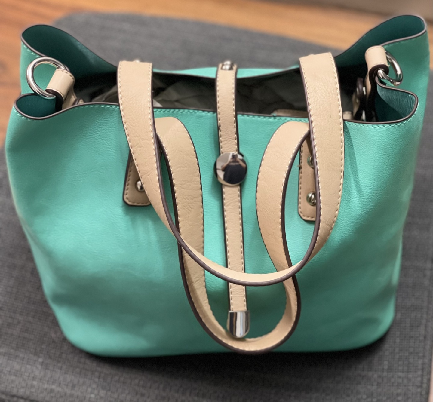 Charming Charlie Crossbody Bag image indicator(3)