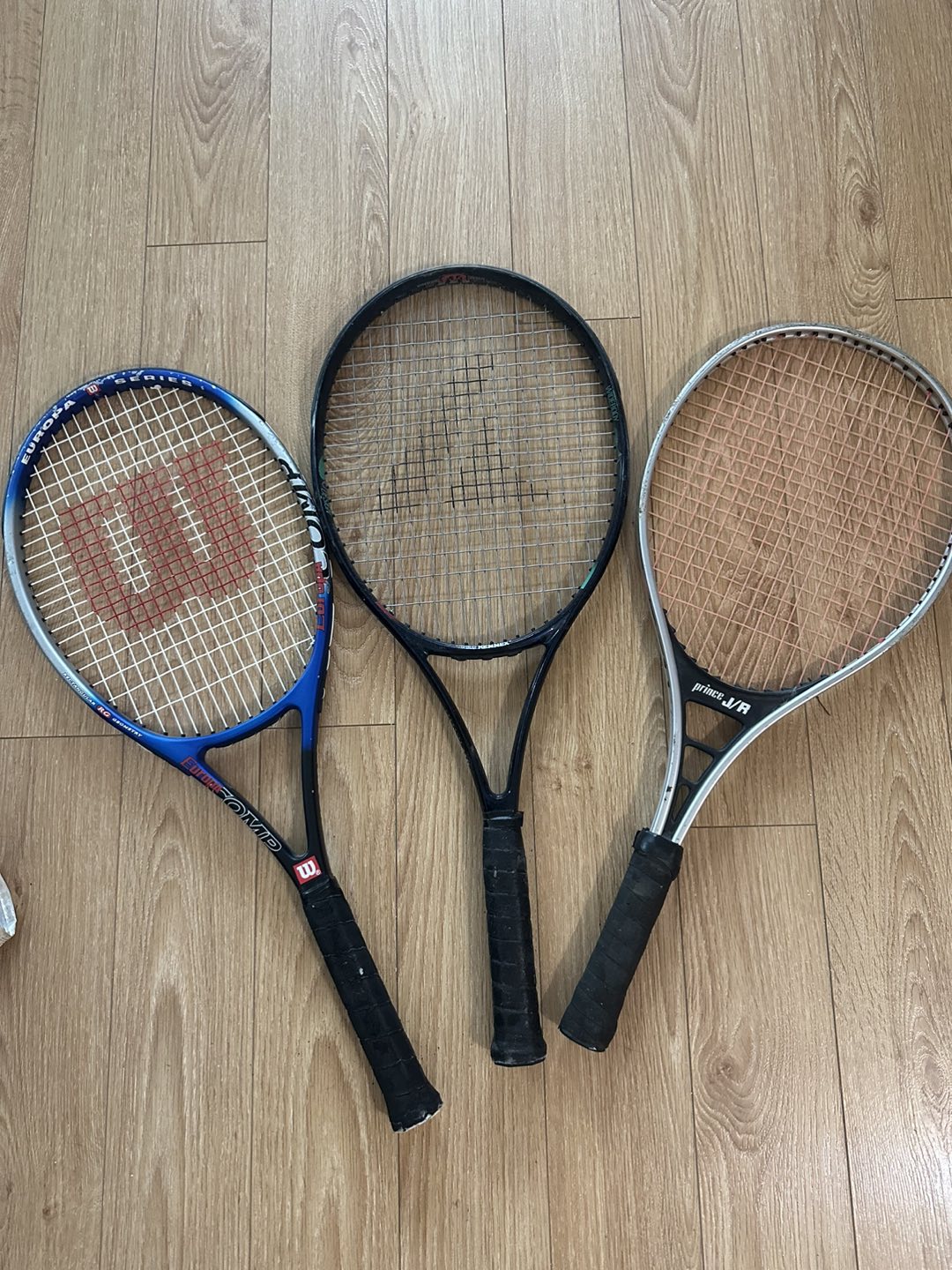 Tennis rackets