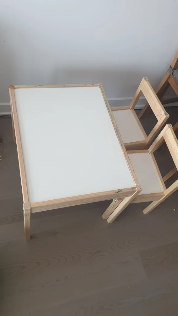 ikea kids table with 2 chairs image indicator(3)
