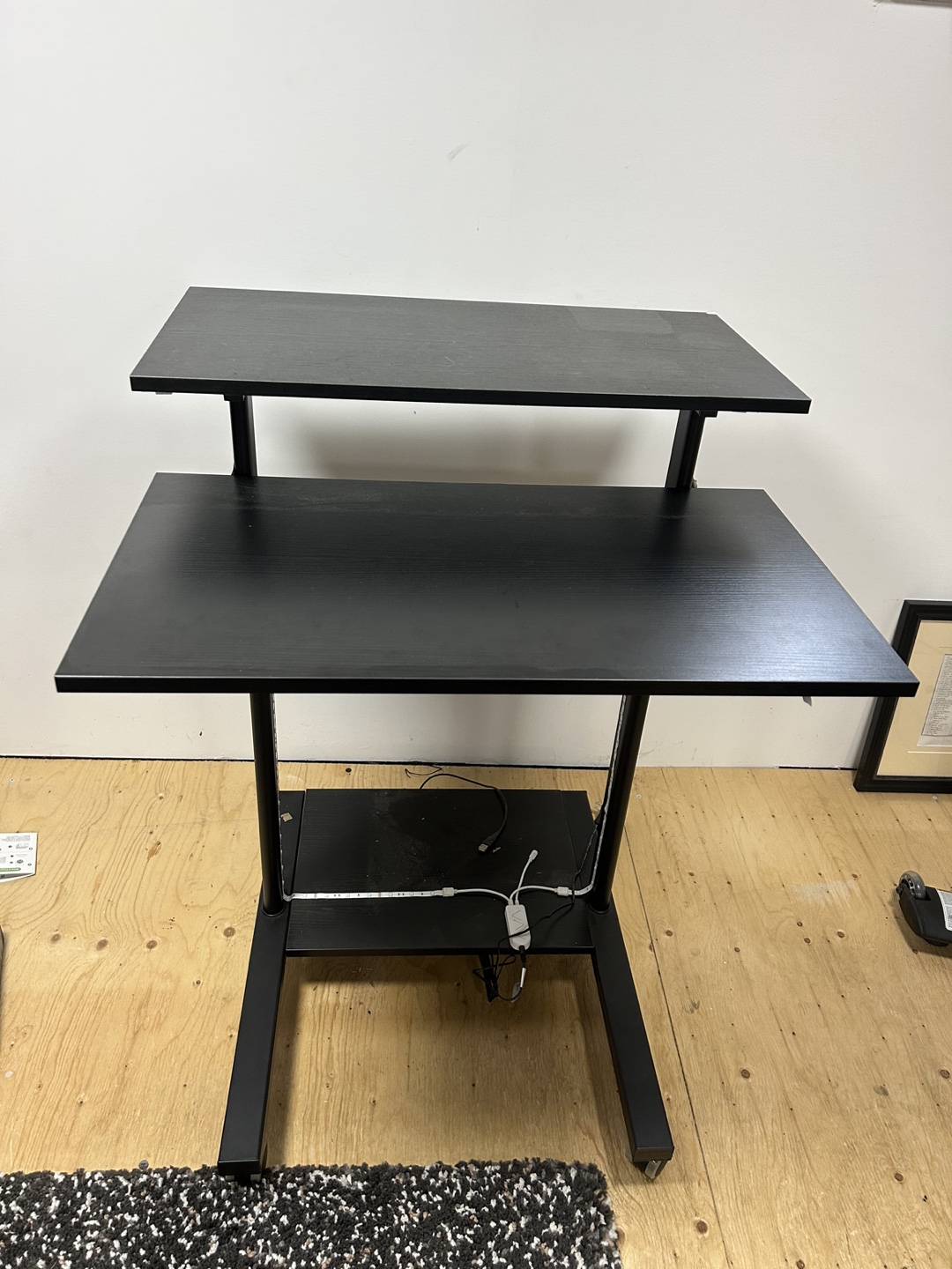 Standing desk - photo 2