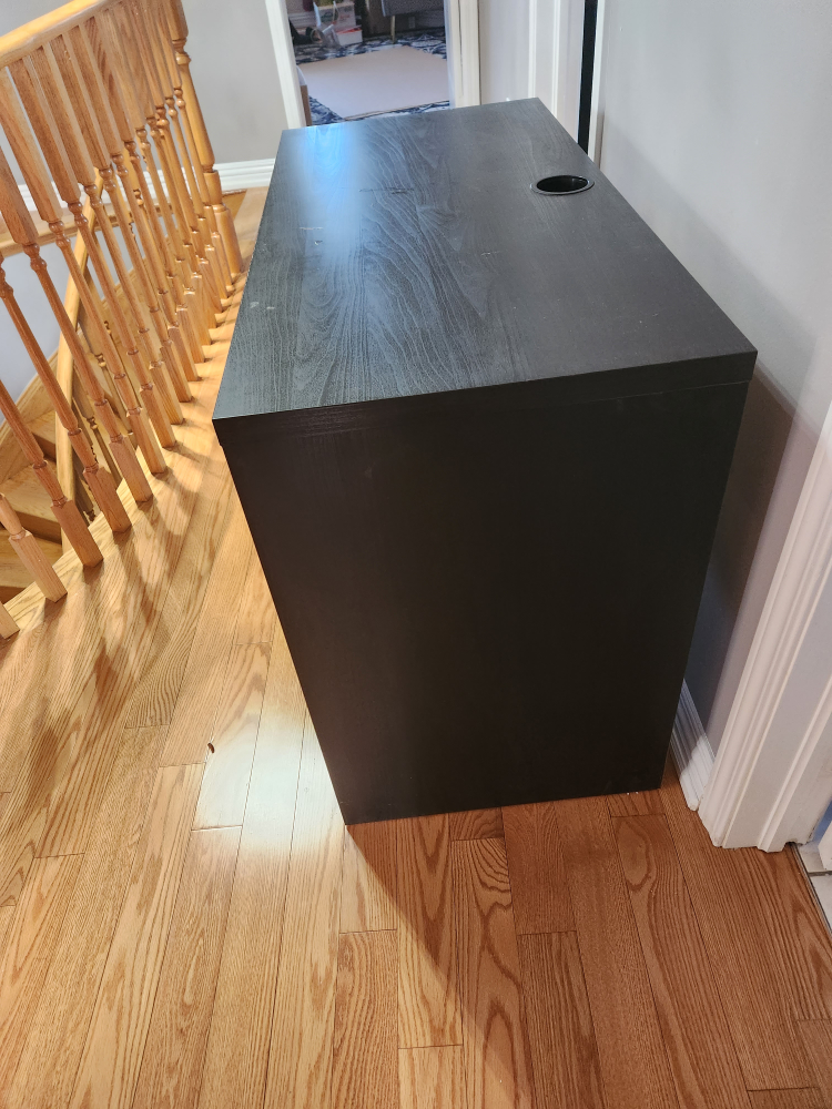 ikea computer table Scarborough 