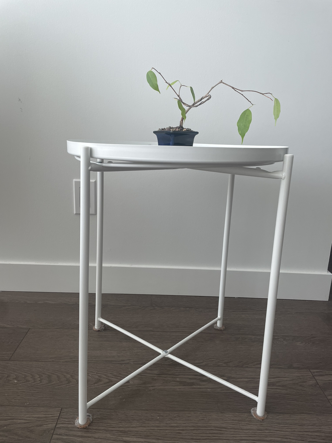 Ikea White Coffee Table - photo 2