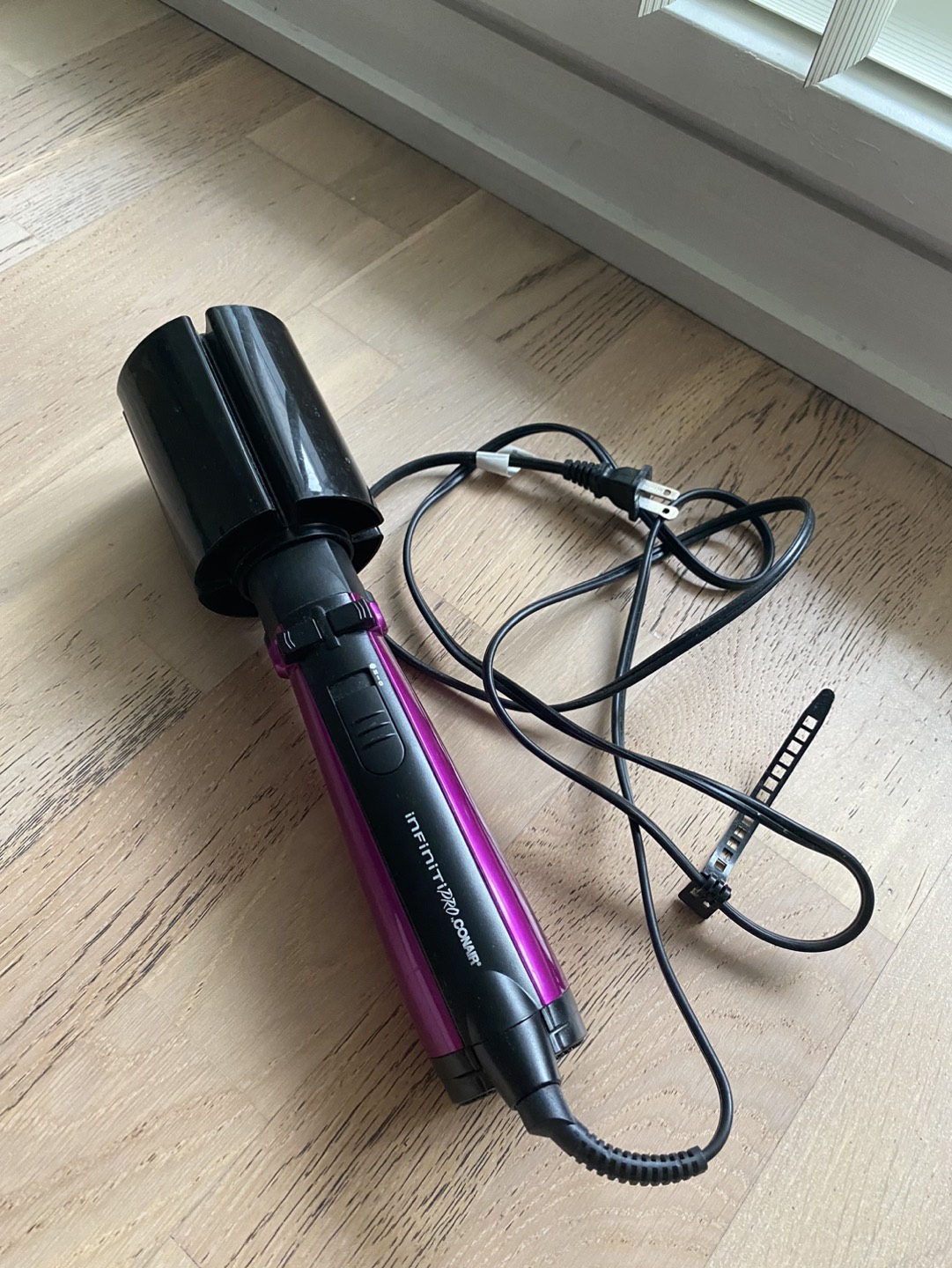 Conair Infiniti Pro Electric Spin Hot Air Brush - photo 2
