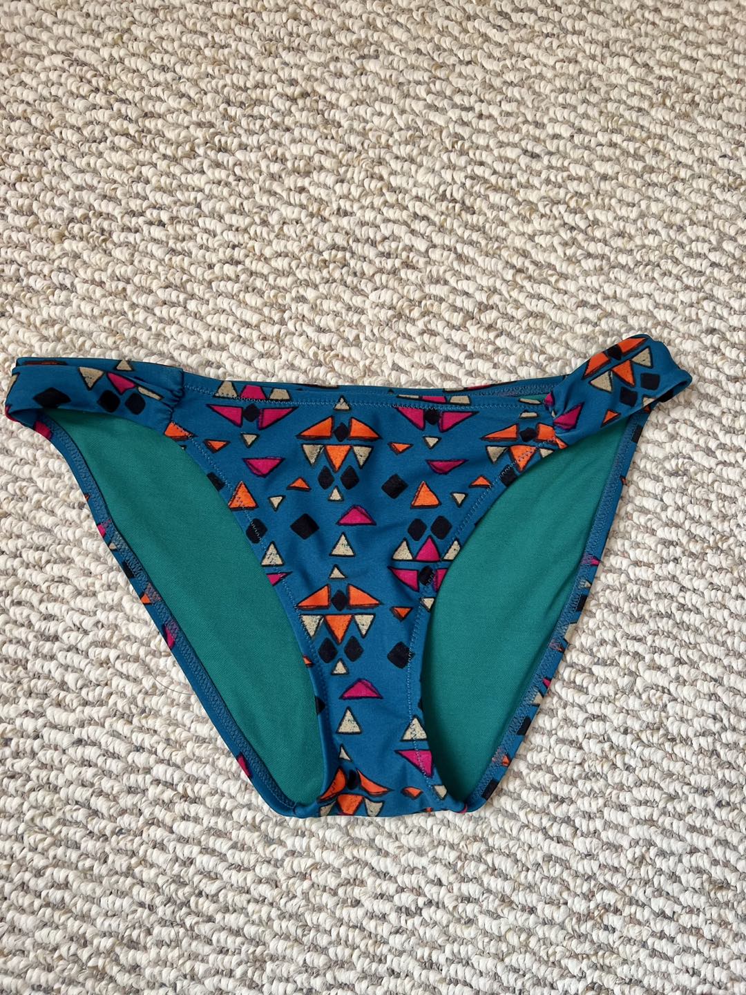 Brand new aerie print bikini set image indicator(5)