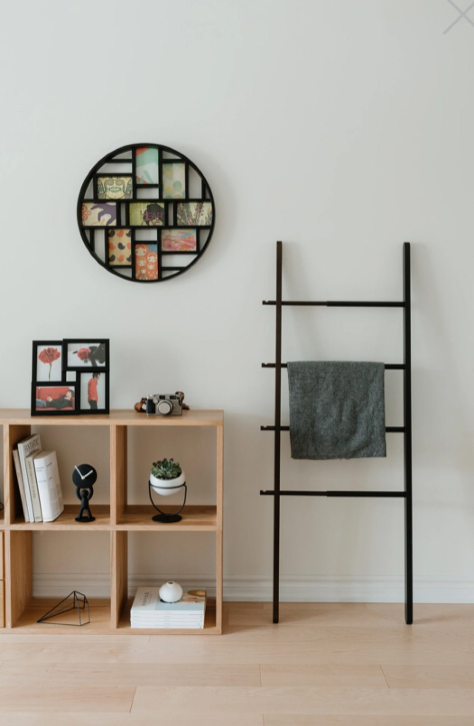 Brand New Umbra Luna 4x6 Picture Frame Photo Display image indicator(3)