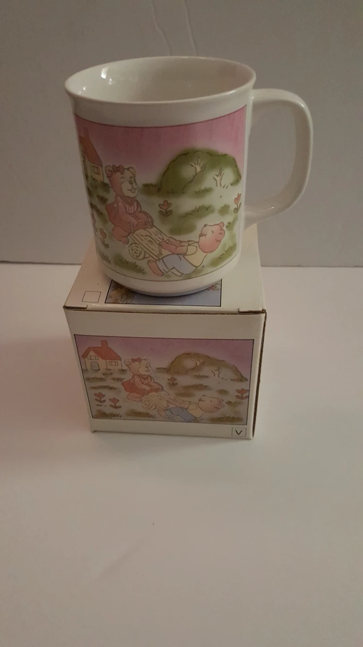 Kids Ceramic Mugs and Picture frame set image indicator(9)