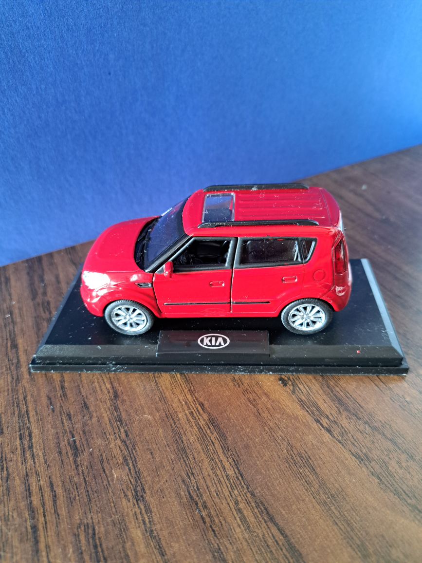 Die Cast Kia Soul Car 💰
