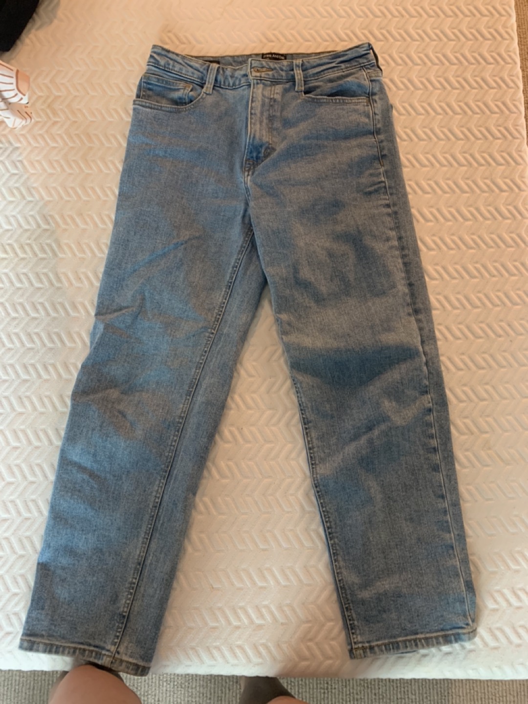 Frank and soak cyndi straight fit jeans size 28