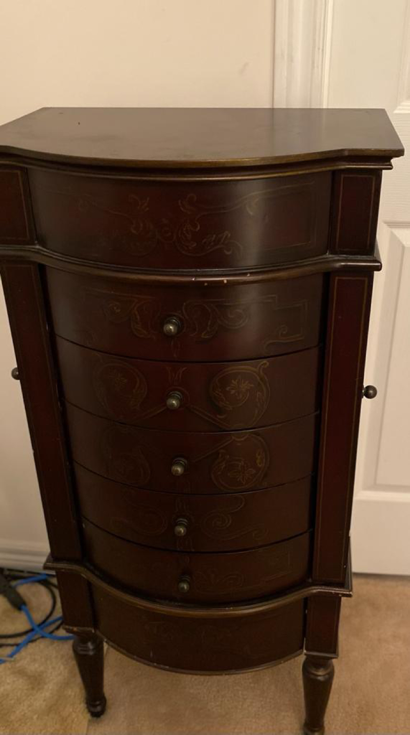 Vintage jewelry armoire - photo 5