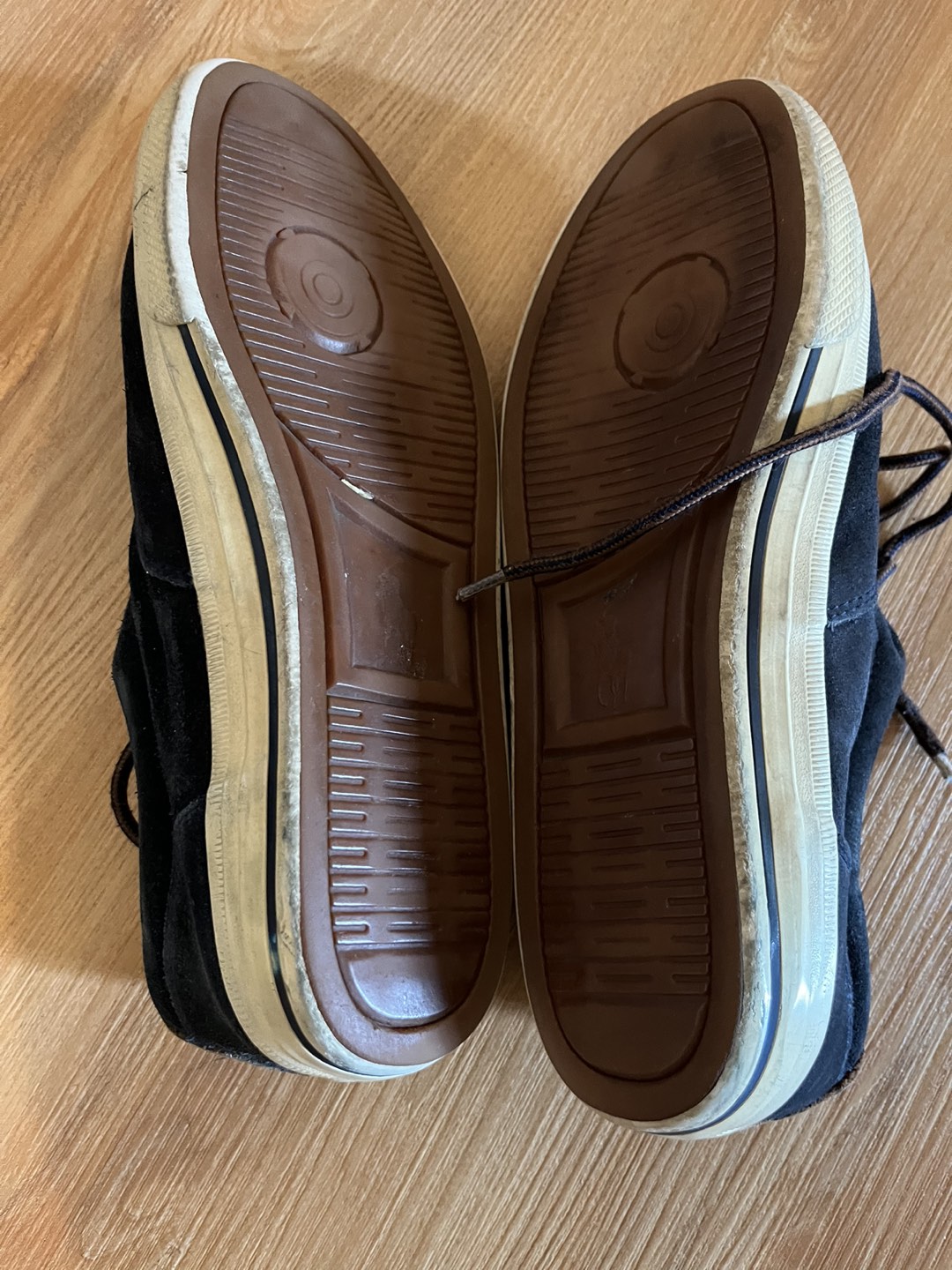 Well loved Polo by Ralph Lauren shoes canvas sneakers - photo 2