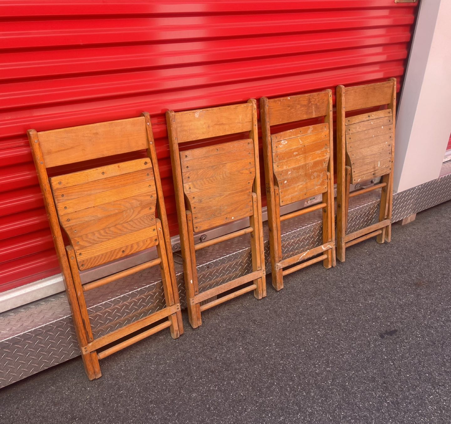 Vintage Snyder Wooden Slatted Church/Hall Folding Chairs - photo 4
