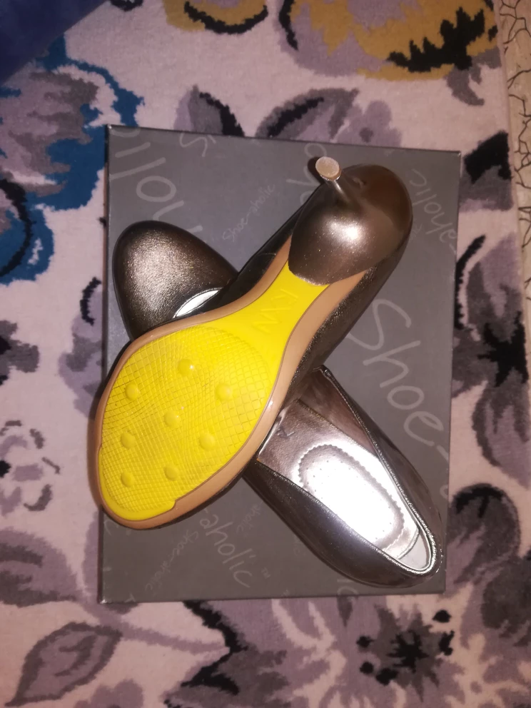 New Kenneth Cole Reaction Womens 8.5 Bronze Pumps Heels Shoes image indicator(4)