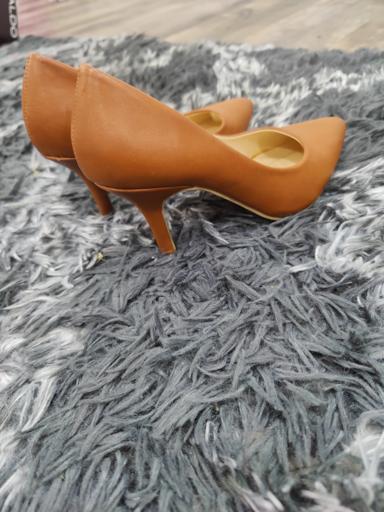 Women's Footwear (Heels)