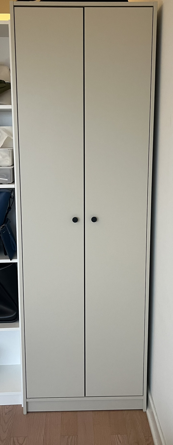 IKEA Closet👍