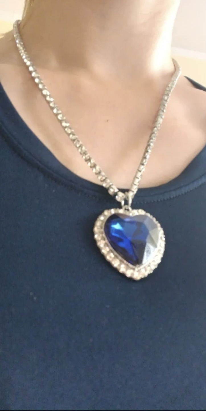 Heart of Ocean Blue Heart Necklaces.. 😍 moving sale - photo 2