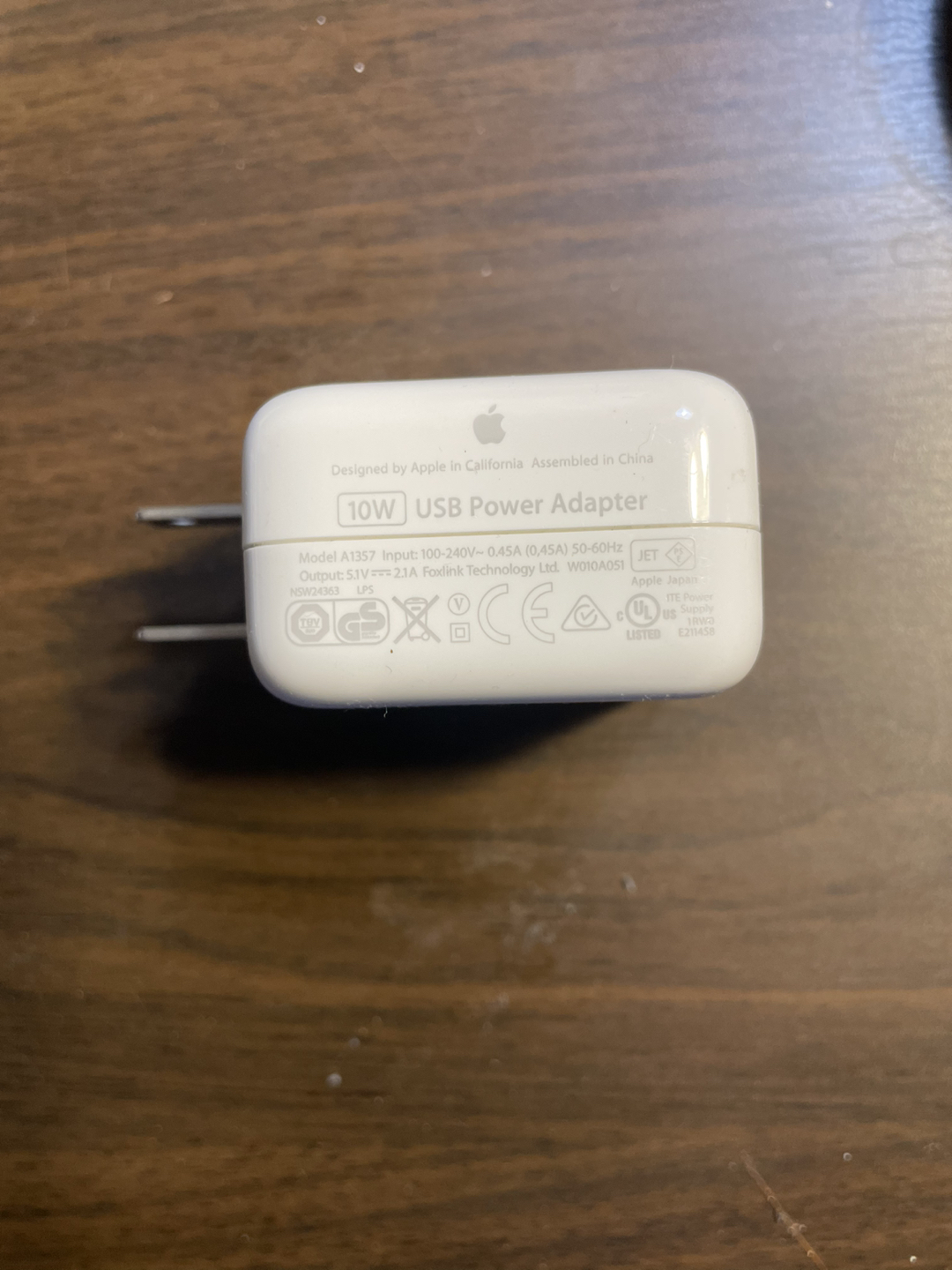 Apple 10w USB-A charger/wall adapter 💰 image indicator(2)