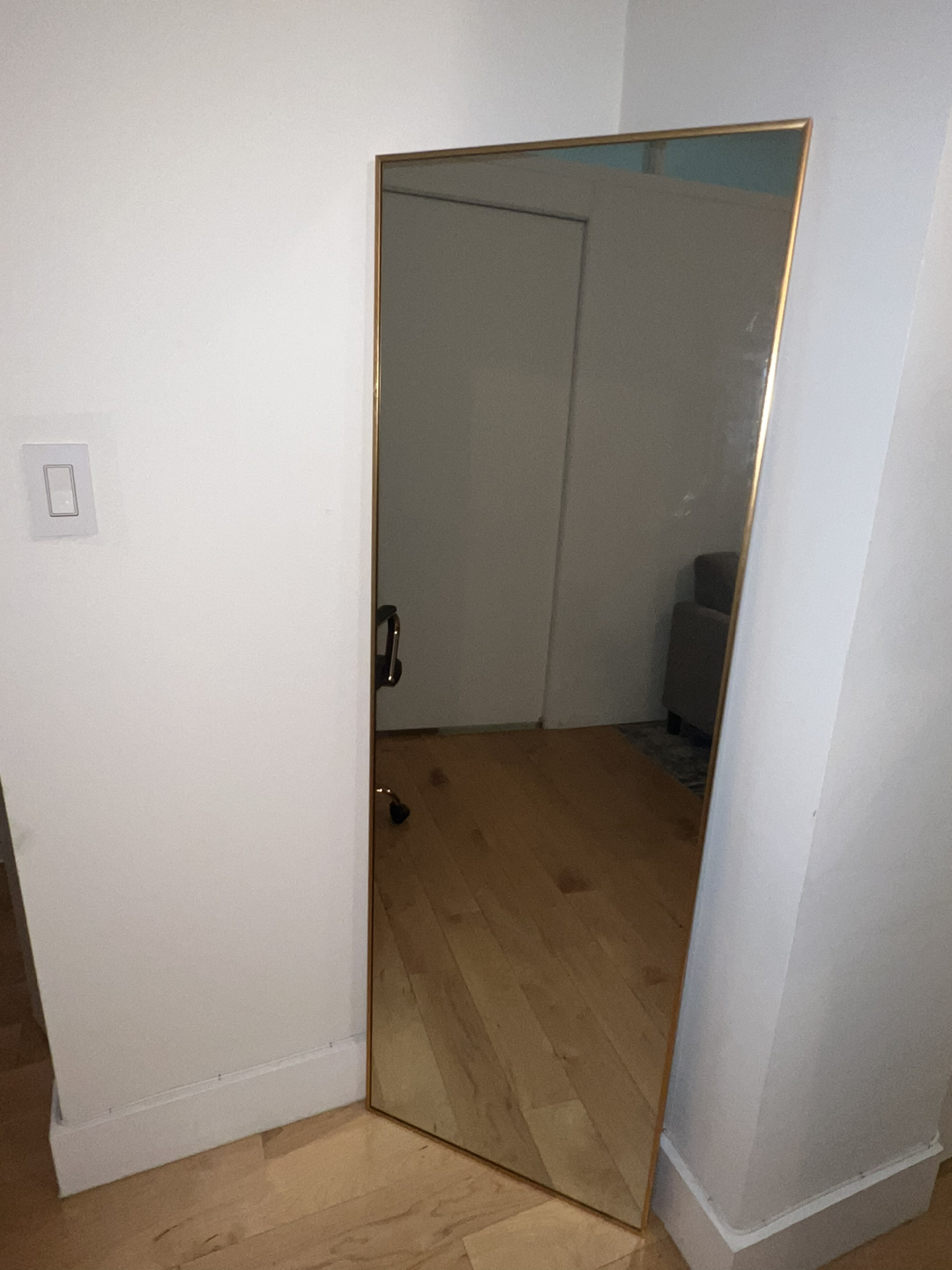 Full body standing mirror