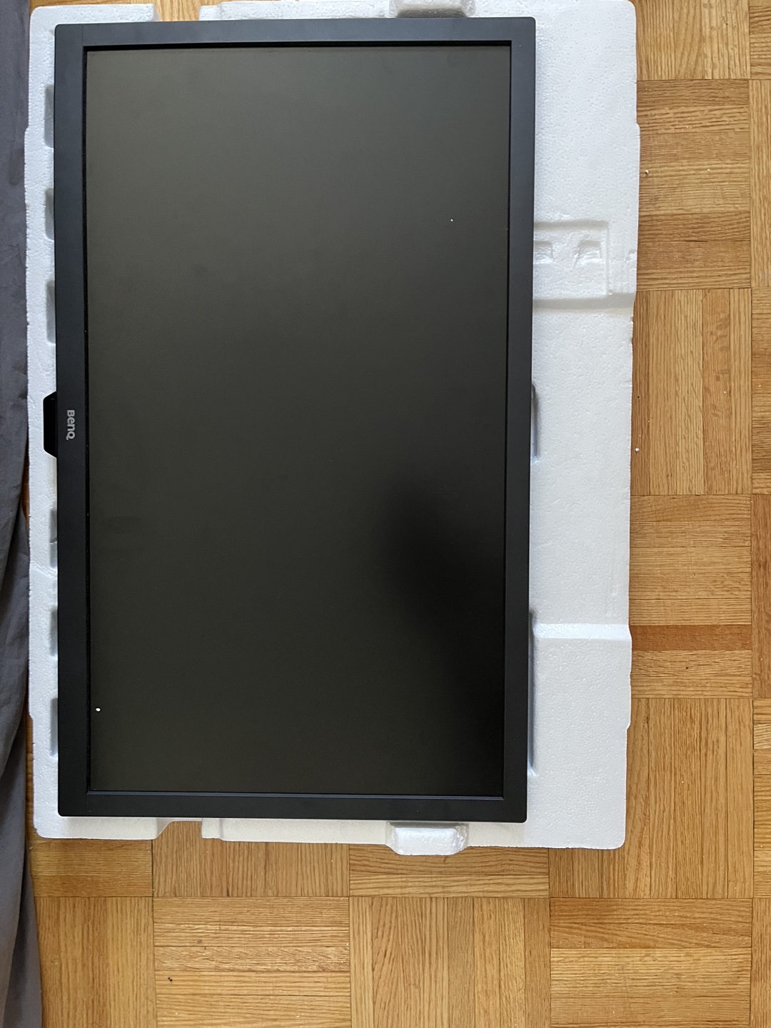27 inch Monitor - photo 2