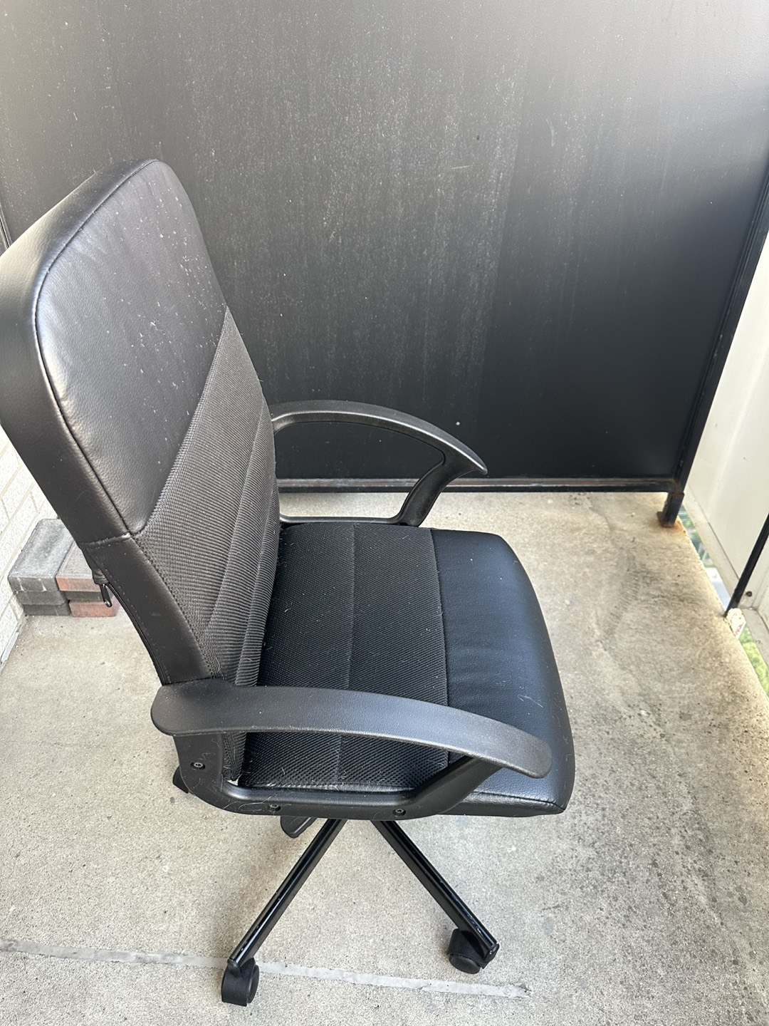 Desk chair - photo 2